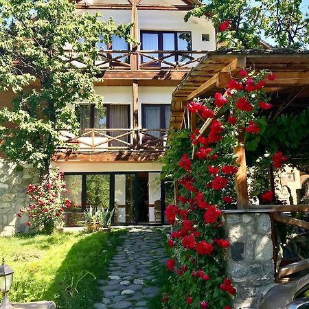 Hotel Chubu Mestia Kültér fotó