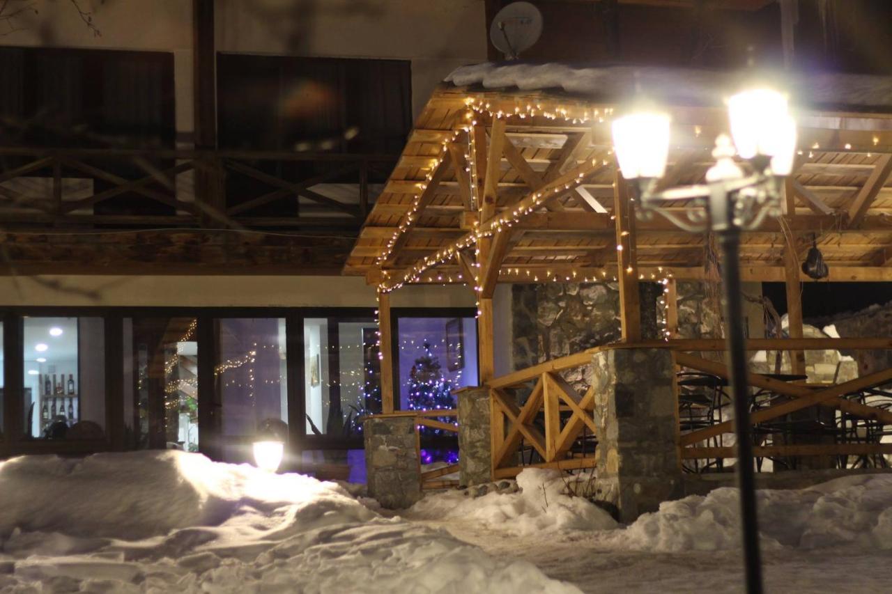 Hotel Chubu Mestia Kültér fotó