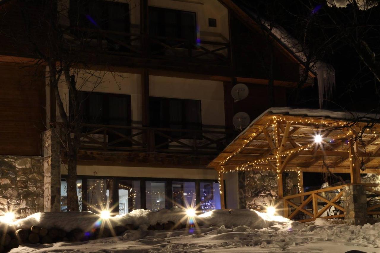 Hotel Chubu Mestia Kültér fotó