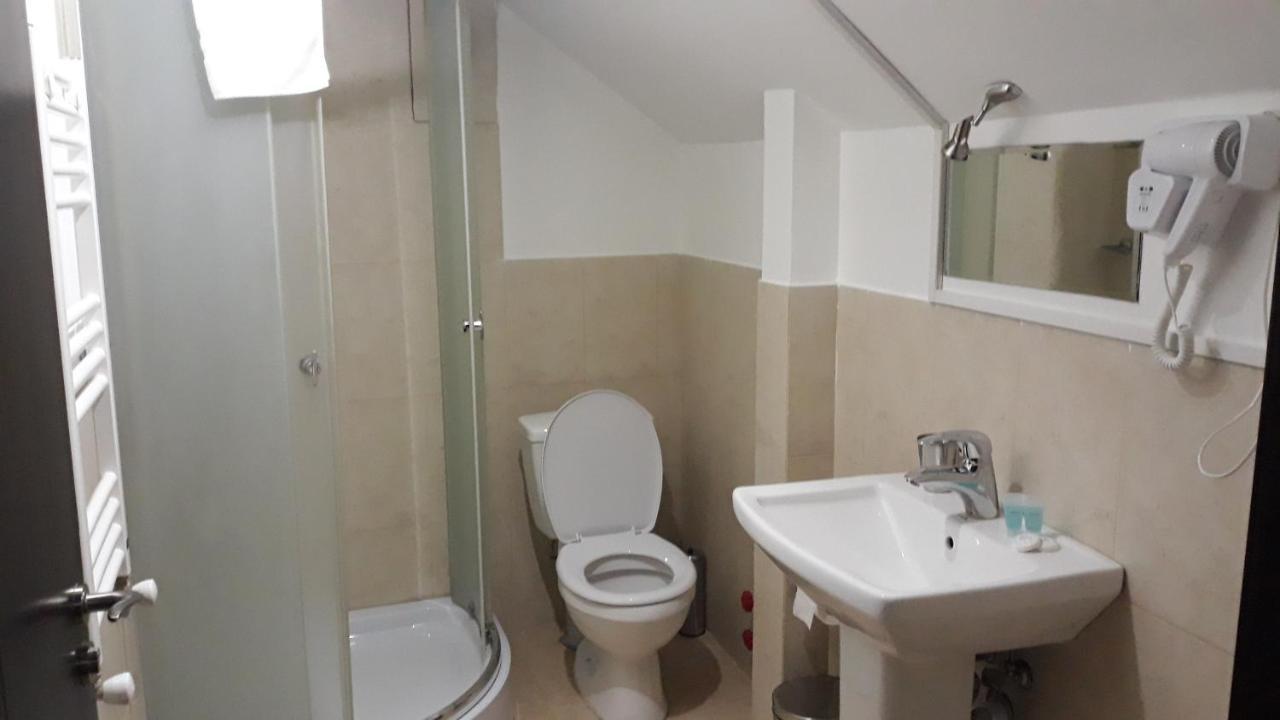 Hotel Chubu Mestia Kültér fotó