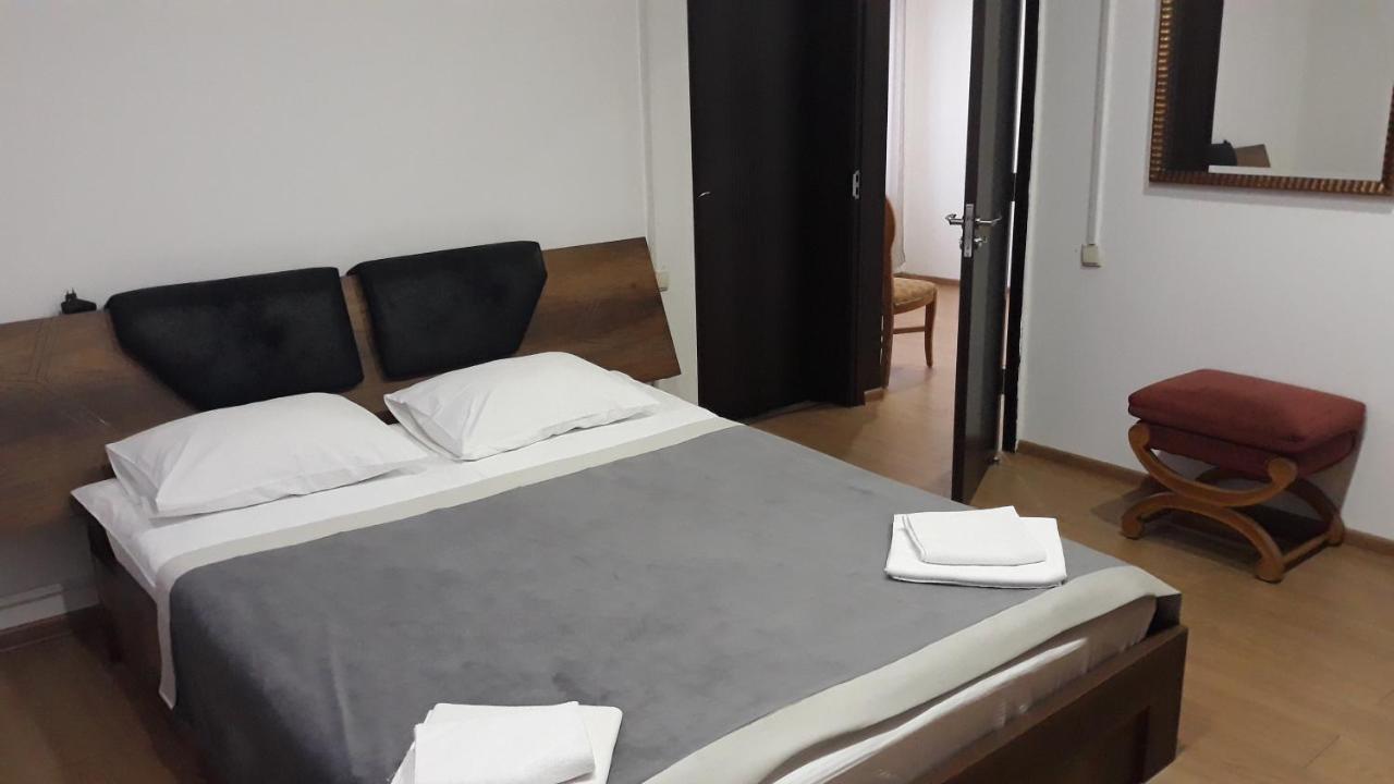 Hotel Chubu Mestia Kültér fotó